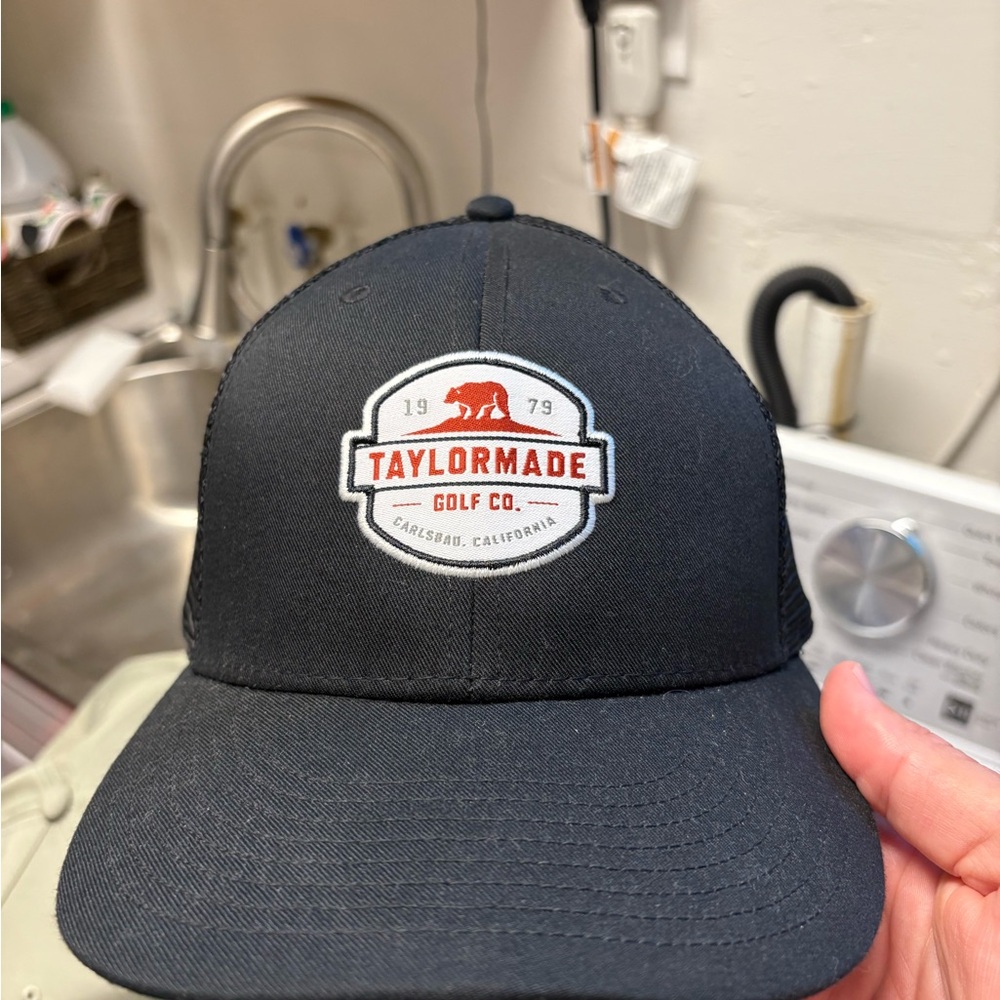 TaylorMade Black Mesh Golf Hat